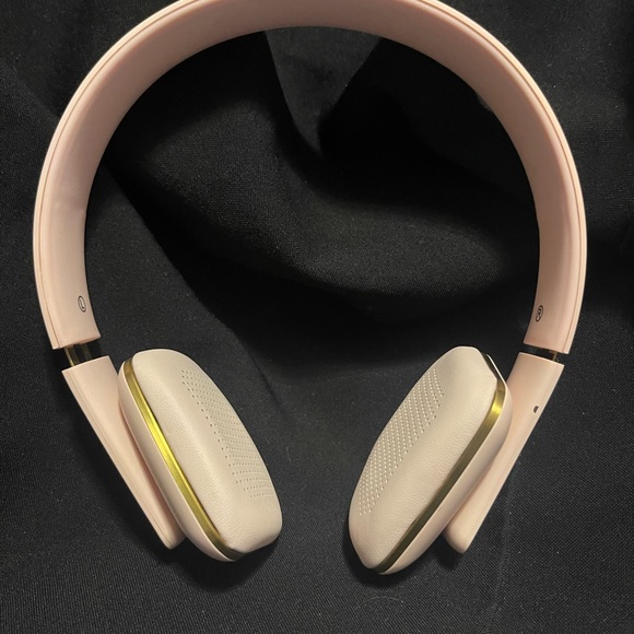 Bluetooth headset - Picture 2 of 3